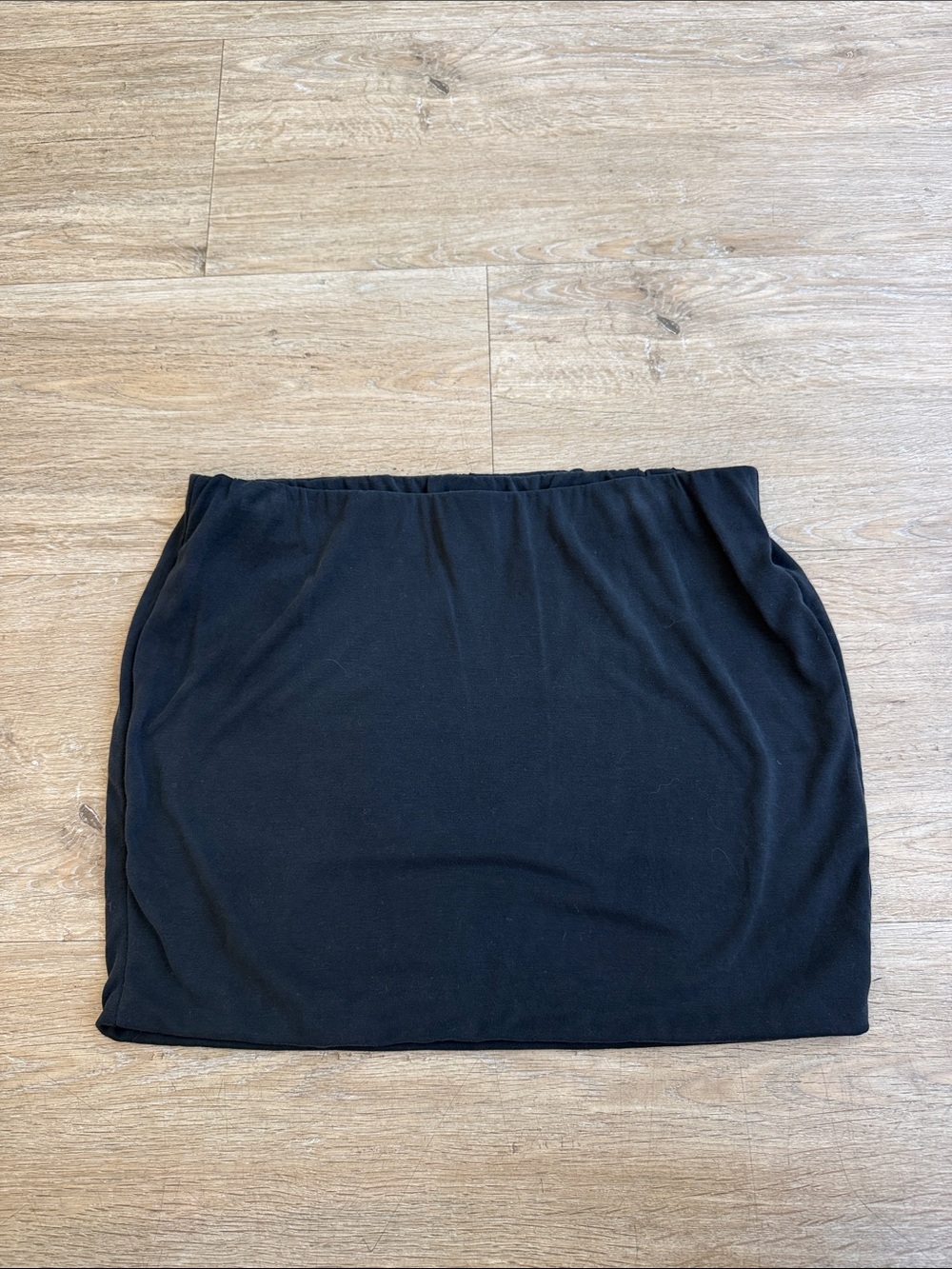 iNAMORATA Black Elastic Waist Mini Skirt M